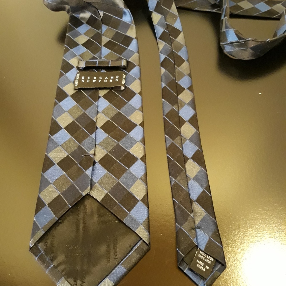 Bergamo New York Tie - Picture 4 of 5